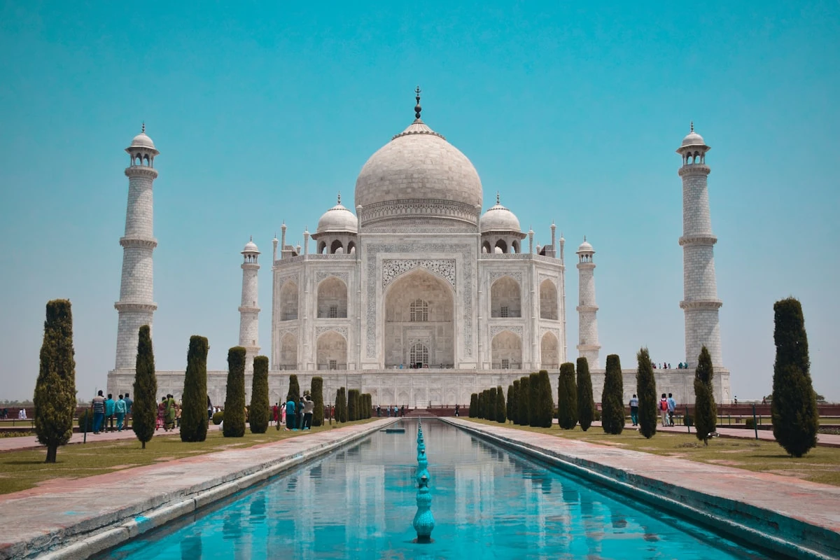 New Entry Fees Set for Sheikh Zayed Grand Mosque Sightseeing