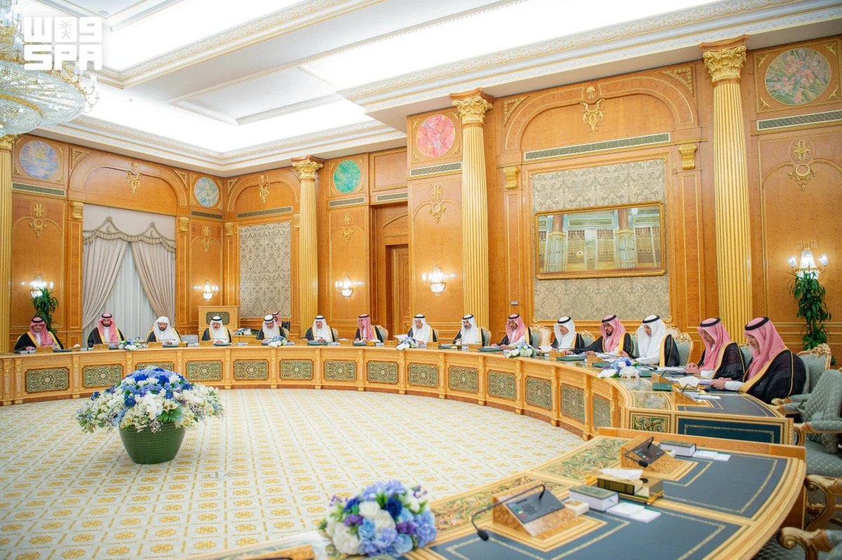 Iran Threatens Gulf Infrastructure Amid Rising Tensions