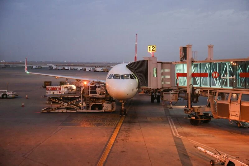 Houthi Missile Strike on Riyadh Airport: 12 Dead, 309 Injured