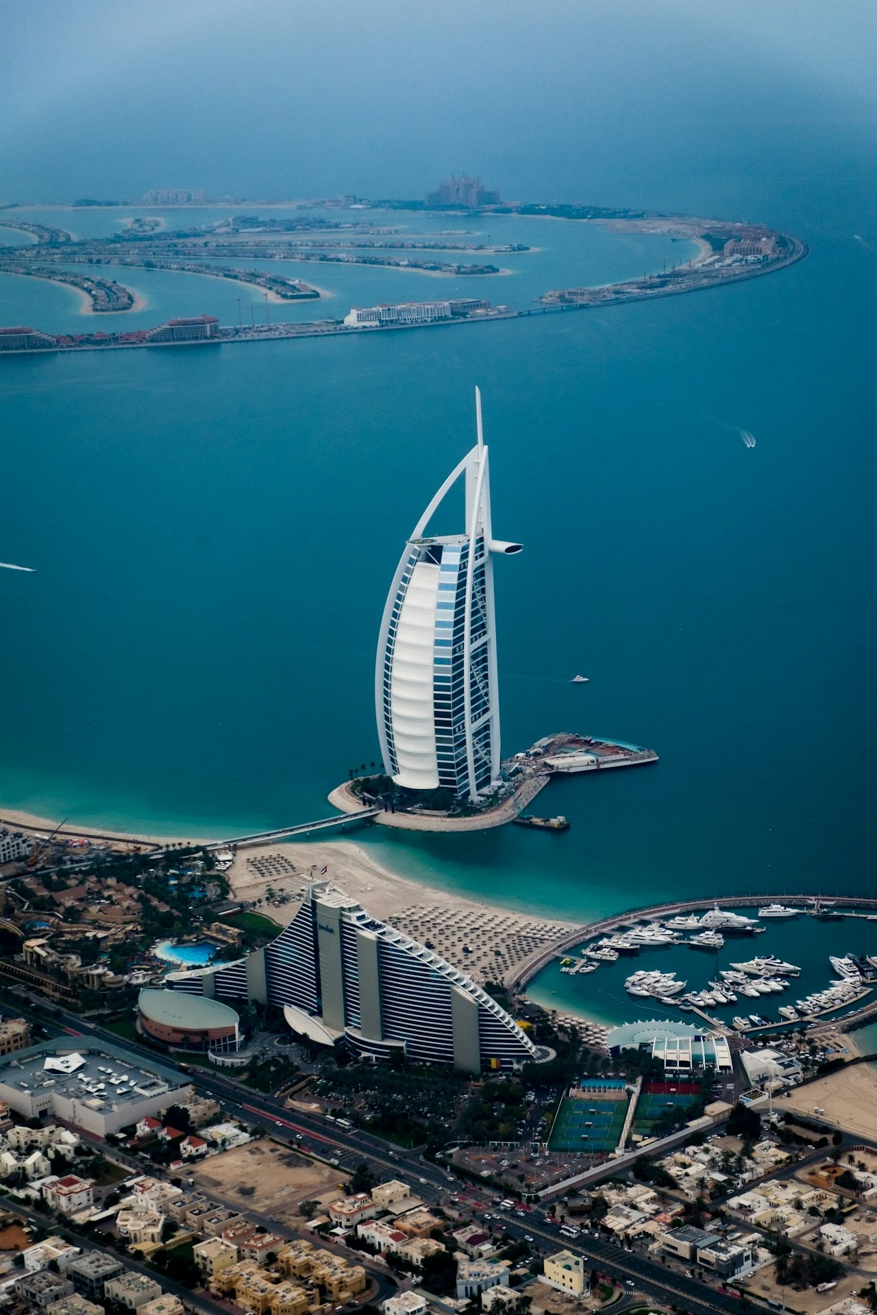 Dubai Shared Housing Law: Early Termination and Rent Refunds