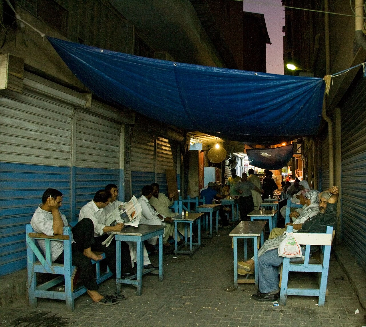 Bahrain Permits Expats to Work for Second Employer