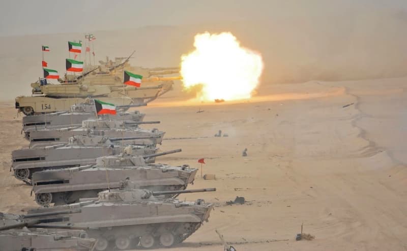 Kuwait Army to Hold Live-Fire Drills at Al-Abraq Range
