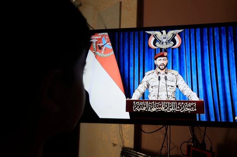 Houthi Missile Strikes Hit Aden Airport and Riyadh