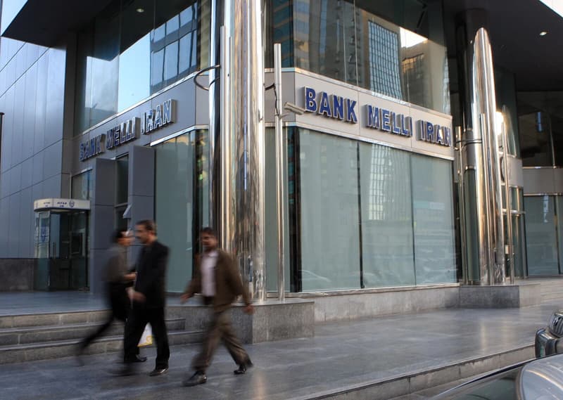 UAE Central Bank Halts Bank Melli Operations Amid Compliance Crackdown