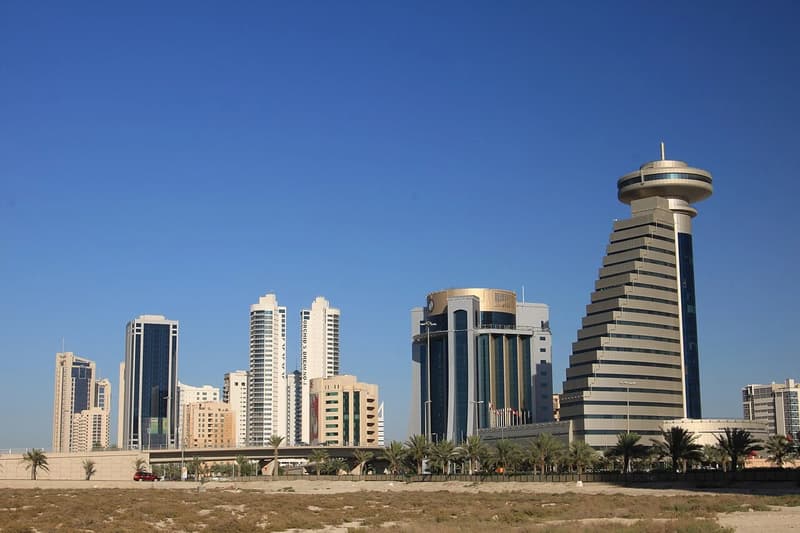 Bahrain Permits 90-Day Temporary Employer Transfer for Expats