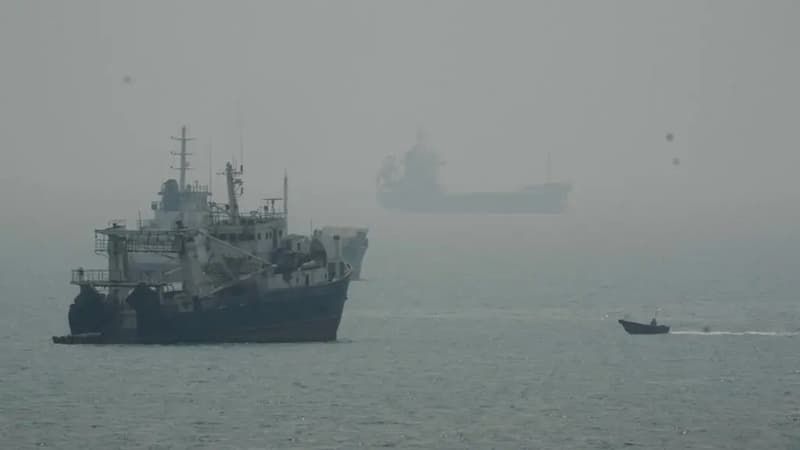 Strait of Hormuz Under Fire: IRGC Vows to Expand War After Tanker Attacks