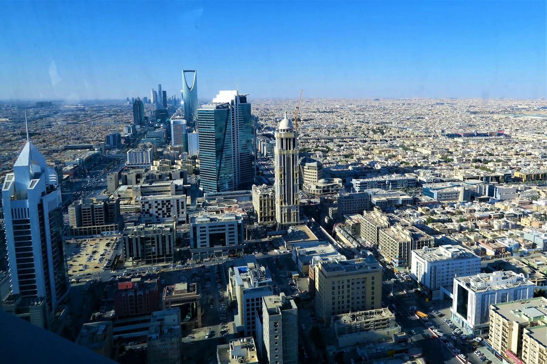 Saudi Arabia Mandates Licensed Housing For Companies With 20 Plus Workers